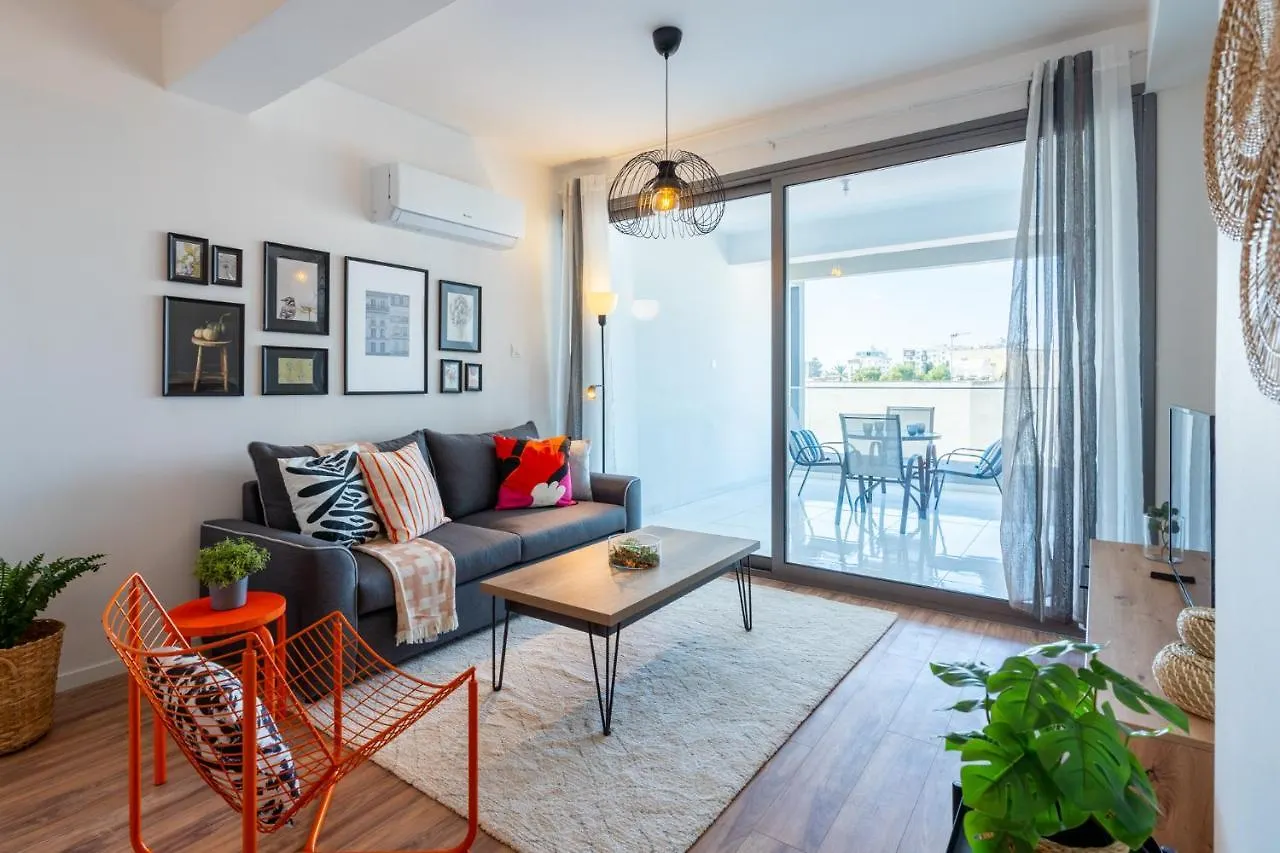 Bianca 2-Bedroom Apartment In Larnaca Chipre